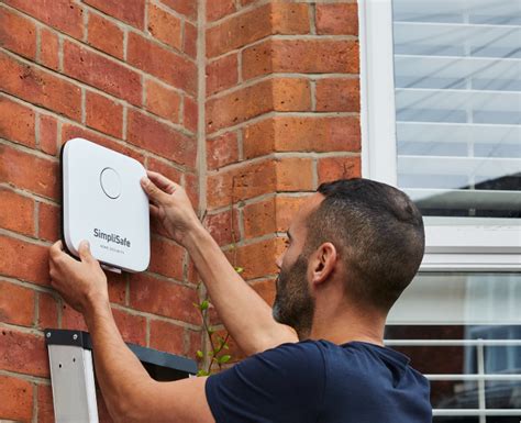 simplisafe outdoor alarm bell box